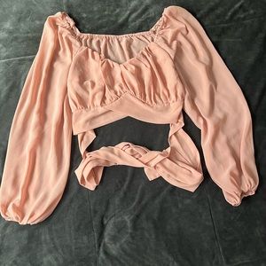 Cropped pink top